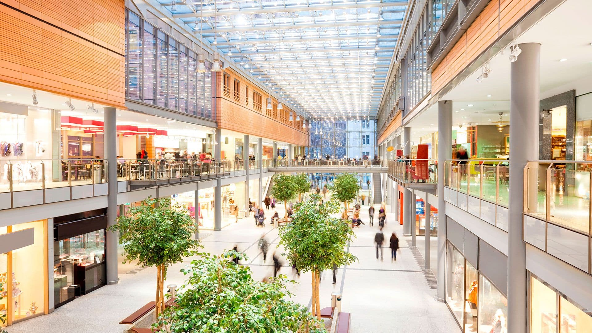 Banner Ecommerce: senza i negozi fisici si acquista meno anche online